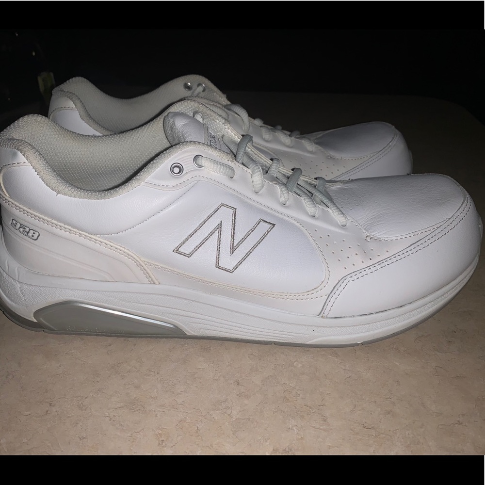New balance 928V1 shoes